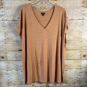 Torrid Beige Camel Tan Color Tunic Dolman V-Neck Top Short Sleeves Size 2X EUC